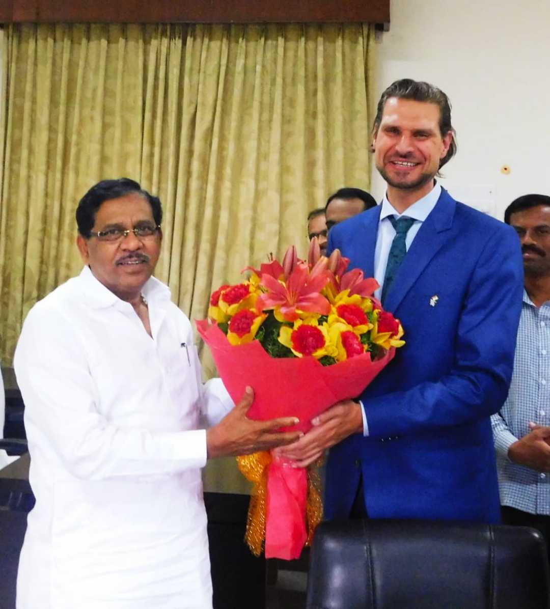 ಬವೇರಿಯಾ ಪ್ರತಿನಿಧಿಯಿಂದ ಪೊಲೀಸ್ ಸಿಬ್ಬಂದಿಗೆ ತರಬೇತಿ