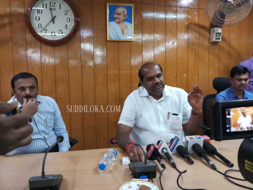 ಬರಪೀಡಿತ ಪ್ರದೇಶಗಳಲ್ಲಿ ಪರಿಹಾರ ಕಾರ್ಯ ಯುದ್ದೋಪಾದಿಯಲ್ಲಿ ನಡೆಯಲಿ: ಬಂಡೆಪ್ಪ ಖಾಶೆಂಪೂರ