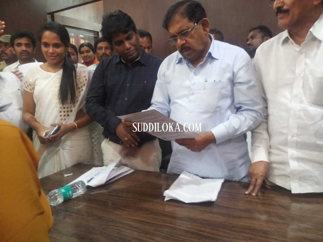 ಸರಕಾರ ಸುಭದ್ರವಾಗಿದೆ, ಯಾರೂ ಪಕ್ಷ ತೊರೆಯುವುದಿಲ್ಲ:ಡಿಸಿಎಂ