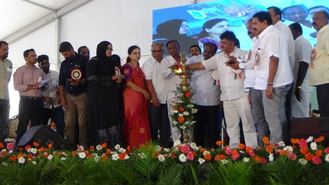 ಬಿಜೆಪಿ ತೊರೆದು ಜೆಡಿಎಸ್, ಕಾಂಗ್ರೆಸ್ಗೆ ಬನ್ನಿ: ಡಿಕೆಶಿ ಕರೆ