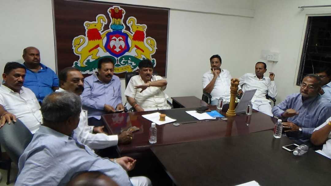 ಮಂಡ್ಯ ನಾಯಕರಿಗೆ ಮೈತ್ರಿ ಧರ್ಮ ಮನದಟ್ಟು: ಸಚಿವ ಡಿಕೆಶಿ ಸಭೆ ಯಶಸ್ವಿ