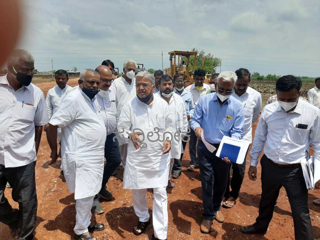 `ದಲಿತ` ಪದ ಬಳಸದಂತೆ ಆದೇಶ : ಗೋವಿಂದ ಎಂ ಕಾರಜೋಳ