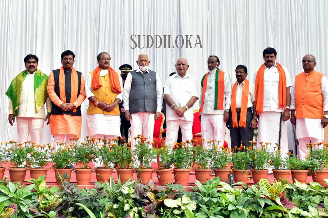 ರಾಜ್ಯ ಸಚಿವ ಸಂಪುಟ ವಿಸ್ತರಣೆ: ಸಪ್ತ ಶಾಸಕರಿಂದ ಪ್ರಮಾಣ ವಚನ ಸ್ವೀಕಾರ