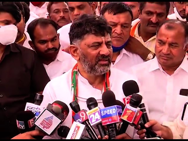 ಇತಿಹಾಸ ತಿರುಚಲು ಬಿಜೆಪಿ ಪ್ರಯತ್ನಿಸುತ್ತಿದೆ: ಡಿಕೆ ಶಿವಕುಮಾರ್