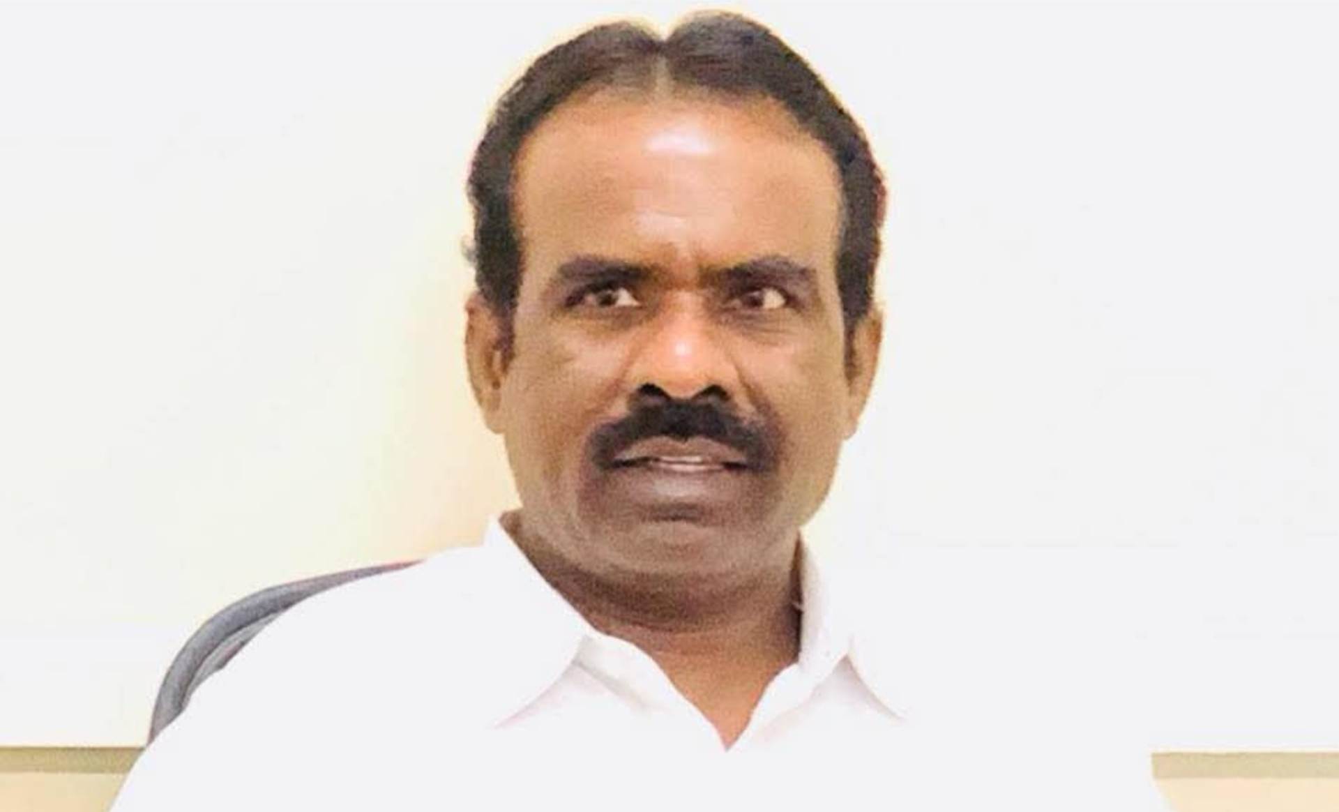 ಪ್ರಿಯಾಂಕ್ ಖರ್ಗೆ ಹೇಳಿಕೆ ಗೋಸುಂಬೆತನದ್ದೇ? ದ್ವಿಮುಖ ನೀತಿಯೇ?: ಎನ್. ರವಿಕುಮಾರ್