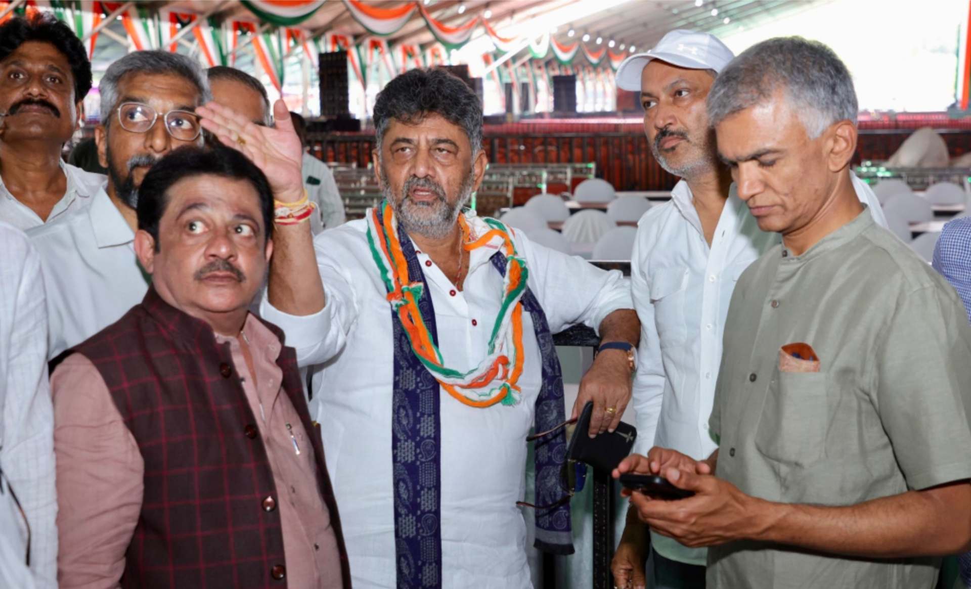 ಬೆಂಗಳೂರಿನಲ್ಲಿ ಶಾಶ್ವತ ಮಳೆನೀರುಗಾಲುವೆ ನಿರ್ಮಾಣಕ್ಕೆ ಯೋಜನೆ ರೂಪಿಸಲಾಗಿದೆ &#8211; ಡಿ.ಕೆ. ಶಿವಕುಮಾರ್