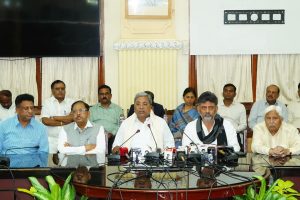 ಕಾಲ್ತುಳಿತ ಘಟನೆಗೆ ಬೆಂಗಳೂರು ಸಿಟಿ ಕಮೀಷನರ್ ತಲೆದಂಡ,ಆರ್.ಸಿ.ಬಿ ಕೆಎಸ್ಸಿಎಗೂ ಶಾಕ್