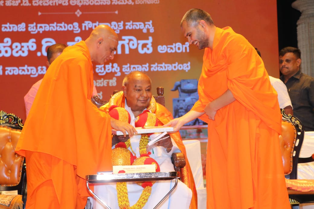 ರಾಜ್ಯದ ನೀರಾವರಿ ಸಂಕಷ್ಟ ಪರಿಹಾರ ನರೇಂದ್ರ ಮೋದಿ ಒಬ್ಬರಿಂದ ಮಾತ್ರ ಸಾಧ್ಯ:ದೇವೇಗೌಡ