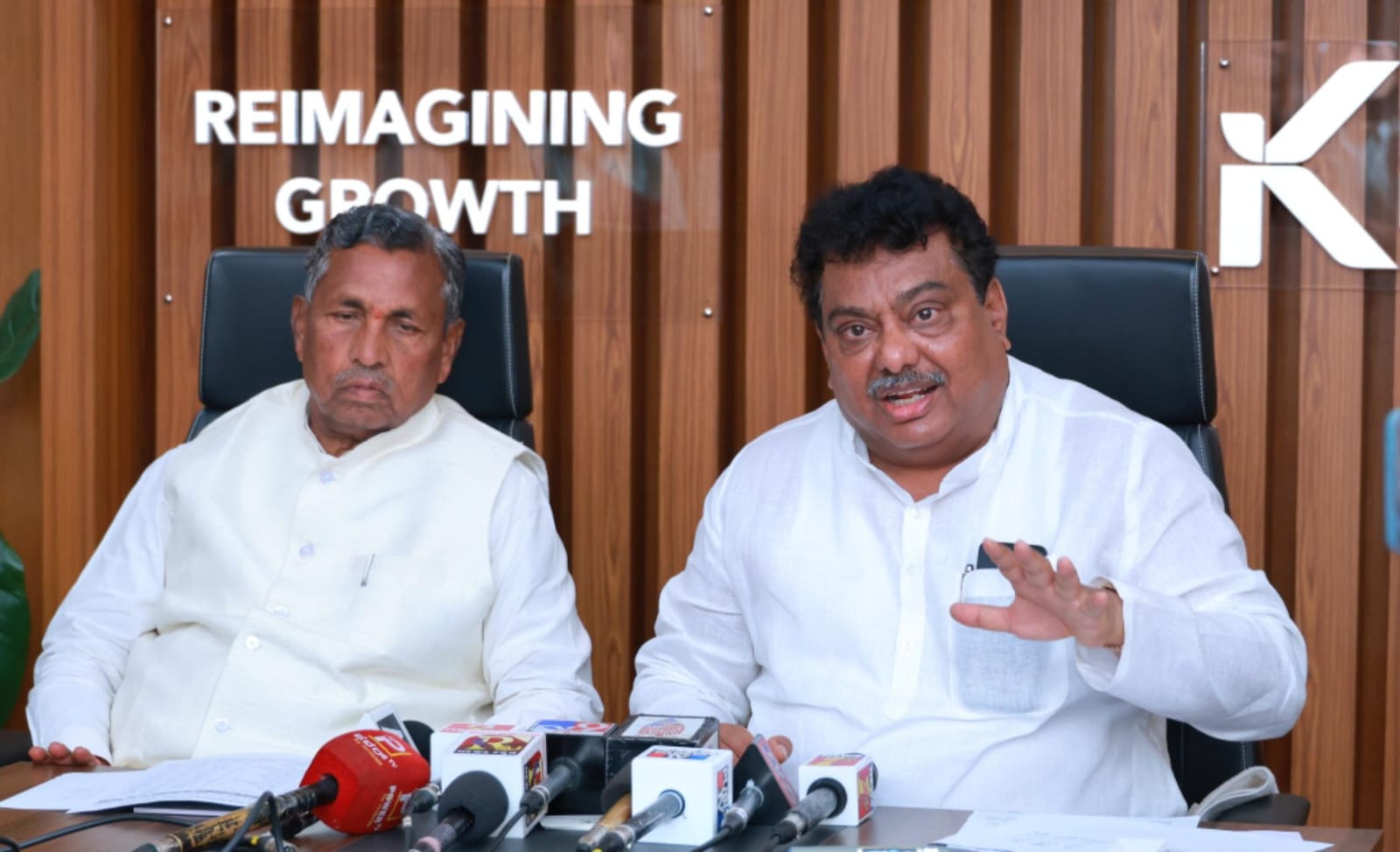 ರೈತರ ಹೋರಾಟಕ್ಕೆ ಮಣಿದ ಸರ್ಕಾರ: ಮೂರು ಗ್ರಾಮಗಳ ಭೂಸ್ವಾಧೀನ ನಿರ್ಧಾರ ವಾಪಸ್