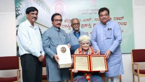 ಮಾಧವಿ ಪಾರೇಖ್ ಗೆ ‘ನಂಜುಂಡರಾವ್ ರಾಷ್ಟ್ರೀಯ ಪ್ರಶಸ್ತಿ ಪ್ರದಾನ