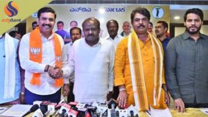 ಮೈತ್ರಿಕೂಟದಲ್ಲಿ ಸಿಎಂ ಗದ್ದುಗೆಗಾಗಿ ಶುರುವಾಯಿತೇ ಗುದ್ದಾಟ?